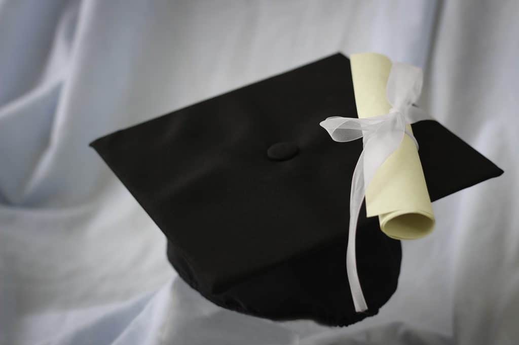 Graduation still matters - Credit: The modern business world is an immensely fierce environment. Having said that, it can be very accommodating for those that no longer wish to work for a traditional employer. Going solo, either as a freelancer or an entrepreneur, is more common than ever. If you are going to take this option, though, it’s important to follow the right pathway. Use these five tips for guidance, and you should be just fine. Education Still Matters Without a boss to impress, you may think that qualifications serve little purpose. However, education isn’t simply about boosting your resume. The skills gained from an online MBA finance degree could be the key to unlocking full earning potential. Moreover, it’s another item that underlines your capabilities. Business progresses at a rapid rate, and staying relevant will serve you well. Besides, if things don’t work out for your solo endeavors, you’ll have something to fall back on. Credit: First Impressions Are Everything You only get one chance to make a winning impression in business. Whether you’re aiming to win over a client, a consumer, or a group of investors doesn’t matter. You cannot afford to lose sight of this fact for a second. Dressing to impress is clearly important. However, going the extra mile to win people over is crucial too. This guide to hosting a business event will go a long way to boosting your hopes of success. A great start doesn’t guarantee success, but it will give you the best possible foundations. If nothing else, your confidence will shoot through the roof. Time Is Money It’s the oldest cliché in the book, but you will truly start to appreciate it when working for yourself. As such, it’s imperative that you build a workspace that enables you to work efficiently. This could be a co-working space or a home office. Either way, maximizing your time is essential. Gadgets and tech features can be used to maintain productivity at all times, even when you are traveling. Perhaps most importantly, you need to get out of bad habits that eat away at the minutes. Whether it’s handling emails less often or limiting social media to business matters isn’t important. The crucial thing is that you make time work harder. Credit: It’s Not You Vs The World When going solo, you have to keep your best interests at heart. In many cases, you will be in direct competition with other entrepreneurs and companies. However, that doesn’t change the fact that communication is the key to success. Forming positive bonds with other business people can make all the difference. Running joint promos, placing bulk orders on business essentials, and trading skills all work wonders. Meanwhile, companies that you work with can introduce you to others. This is a cheap and effective way of building your network. With an increased number of potential customers, you can achieve your goals. You Can Do It! Many people will doubt you along the way. There will probably be times where you’ll doubt yourself. But with the right level of hard work and determination, you can achieve those goals. If you didn't believe it, you wouldn't have made this leap of faith in the first place. 